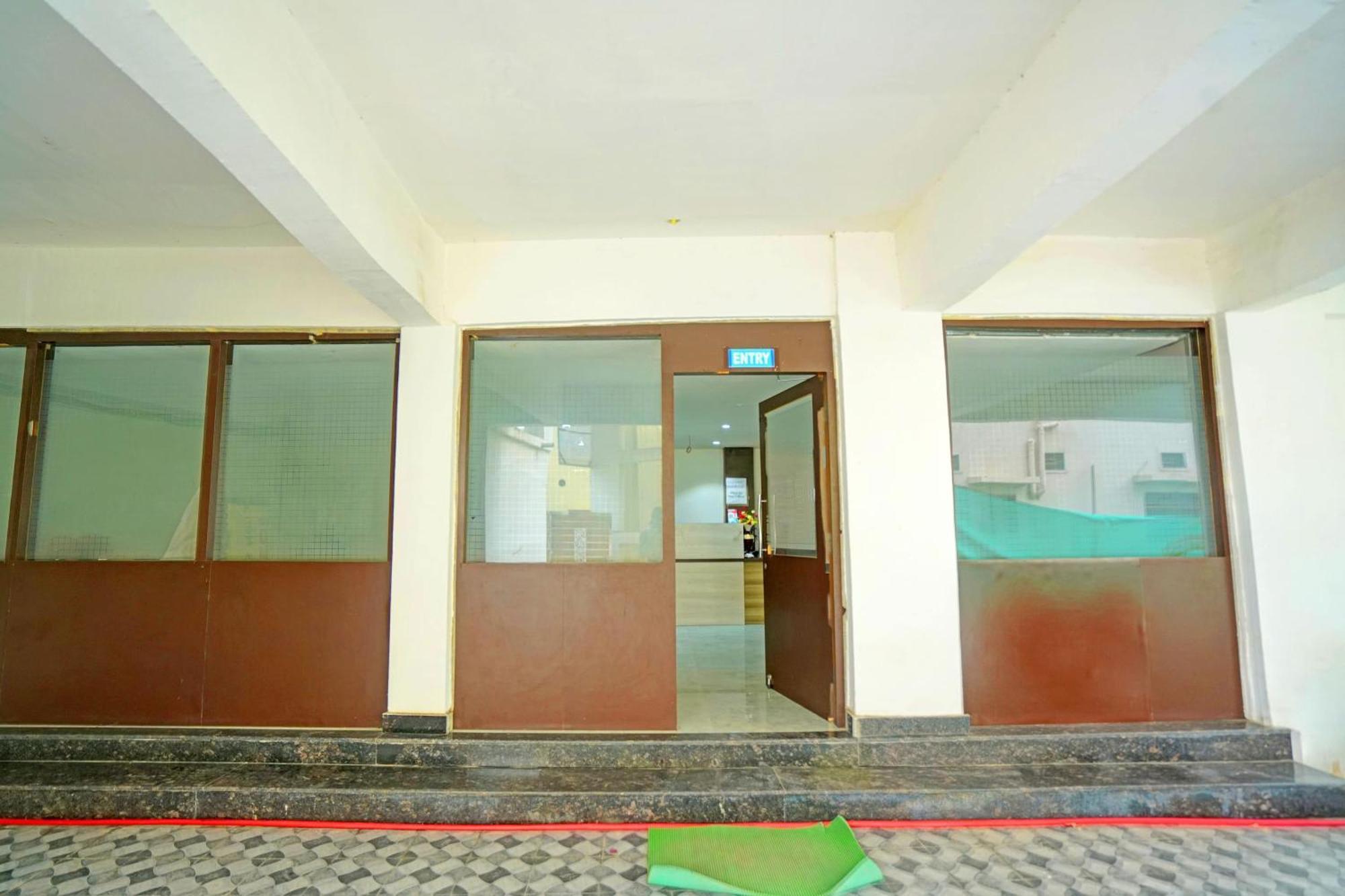 Hotel O Ss Palace Rāipur Exterior foto